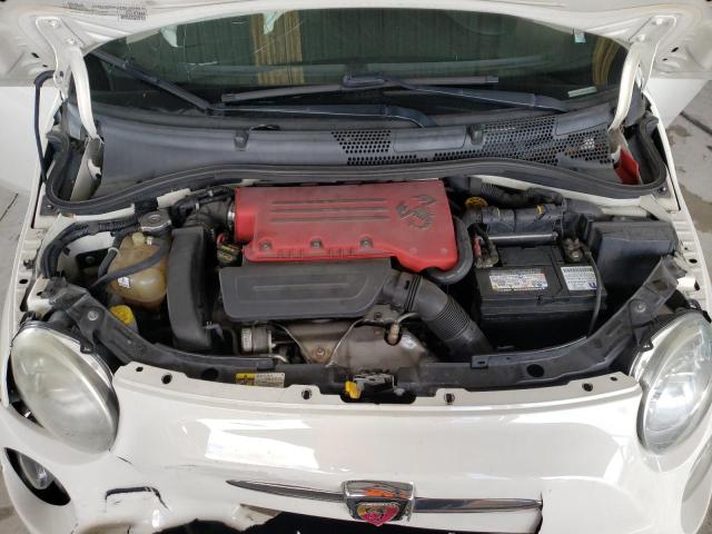 صورة رقم 7 من المزاد - 2015 FIAT 500 ABARTH مع VIN 3C3CFFFH9FT615870