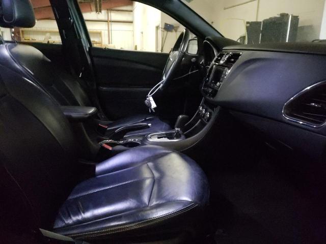 Photo 5 from auction – 2013 CHRYSLER 200 LIMITE with VIN 1C3CCBCG7DN667363