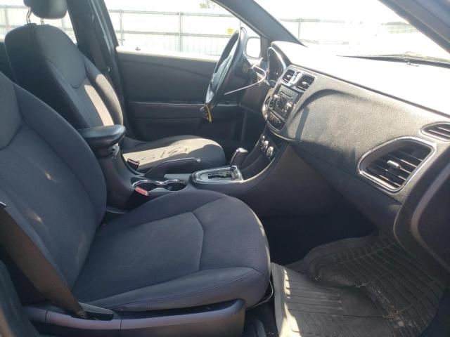 Photo 5 from auction – 2013 CHRYSLER 200 TOURIN with VIN 1C3CCBBB3DN525310
