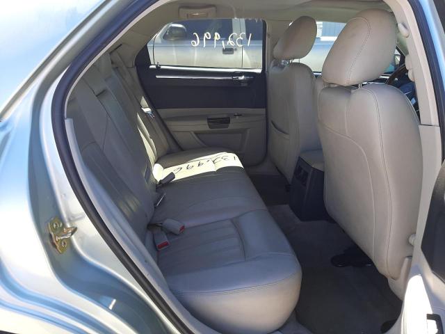 Photo 6 from auction – 2006 CHRYSLER 300 C with VIN 2C3KA63H66H464591
