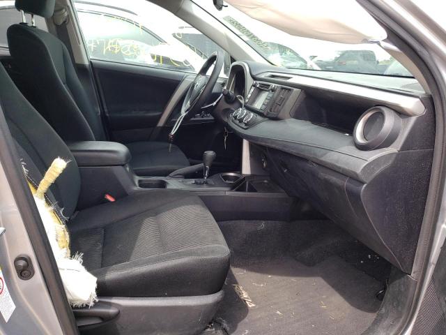 Photo 5 from auction – 2017 TOYOTA RAV4 LE with VIN 2T3ZFREV0HW372623