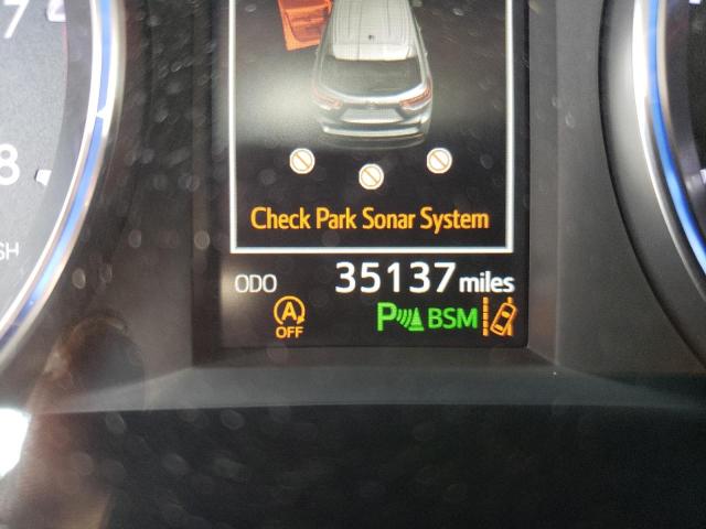 Photo 8 from auction – 2018 TOYOTA HIGHLANDER with VIN 5TDDZRFH0JS914997