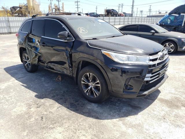 TOYOTA HIGHLANDER 2018 with VIN 5TDZARFH4JS041025 - Photo from auction