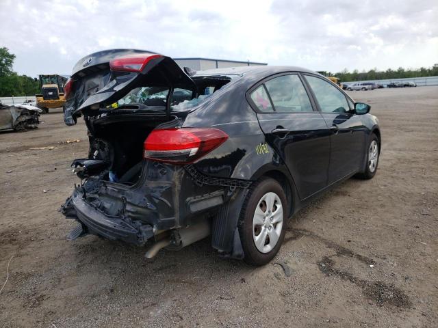Photo 4 from auction – 2017 KIA FORTE LX with VIN 3KPFK4A76HE035488