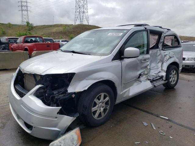 Photo 2 from auction – 2010 CHRYSLER TOWN & COU with VIN 2A4RR5D1XAR451273
