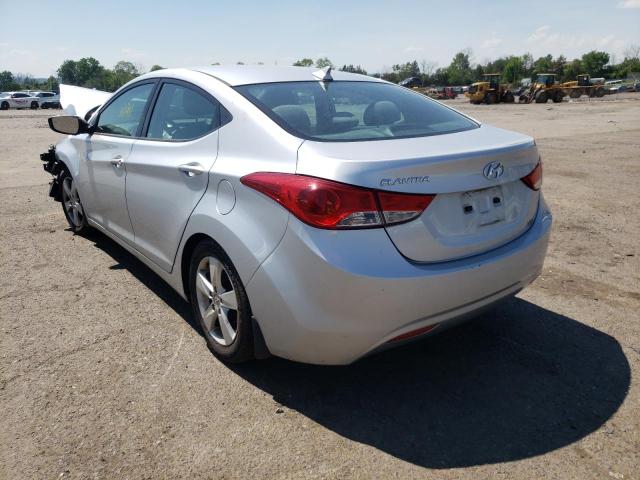 Photo 3 from auction – 2013 HYUNDAI ELANTRA GL with VIN 5NPDH4AE4DH401331