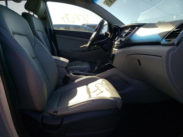 Photo 5 from auction – 2016 HYUNDAI TUCSON LIM with VIN KM8J33A44GU062949
