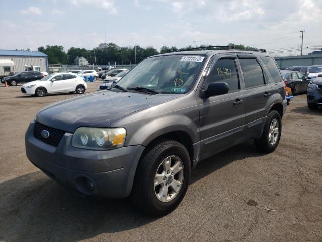 Photo 2 from auction – 2005 FORD ESCAPE XLT with VIN 1FMYU93175KA62583