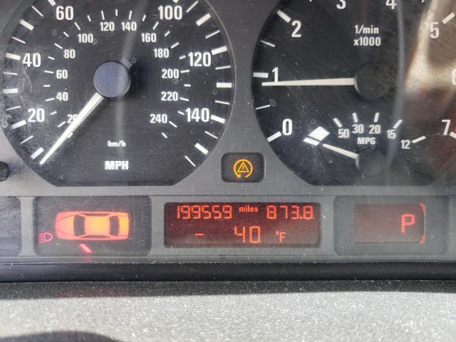 Photo 8 from auction – 2002 BMW 3 SERIES with VIN WBAEV334X2KL69735