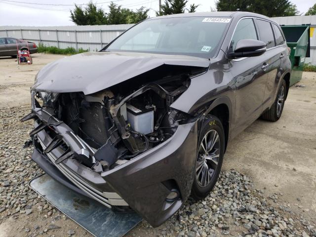 Photo 2 from auction – 2018 TOYOTA HIGHLANDER with VIN 5TDBZRFH6JS487722