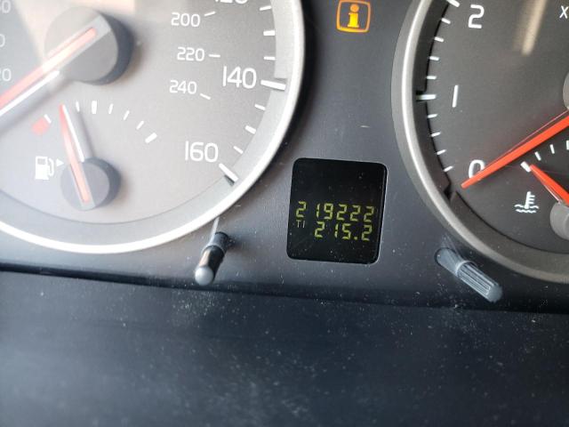 Photo 8 from auction – 2005 VOLVO V50 T5 with VIN YV1MW682052075604