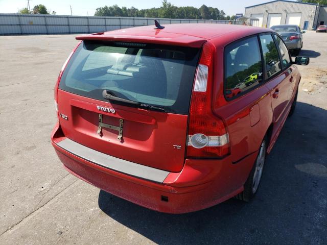 Photo 4 from auction – 2005 VOLVO V50 T5 with VIN YV1MW682052075604