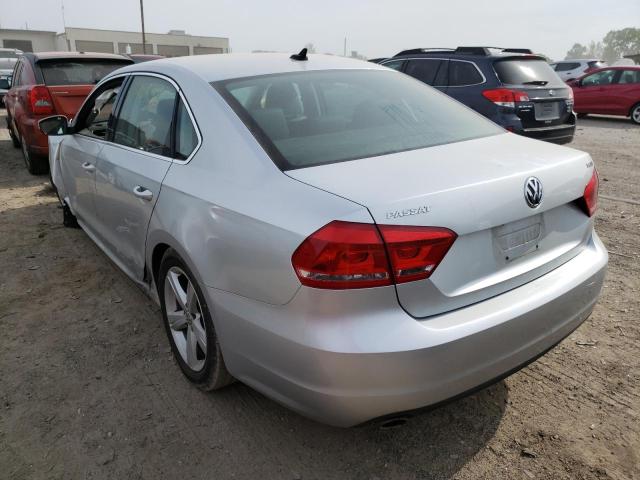 Photo 3 from auction – 2015 VOLKSWAGEN PASSAT SE with VIN 1VWBS7A36FC010492