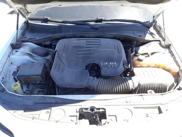 Photo 7 from auction – 2015 CHRYSLER 300 LIMITE with VIN 2C3CCAAG3FH859243