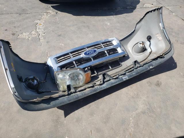 Photo 9 from auction – 2010 FORD ESCAPE LIM with VIN 1FMCU0EG0AKD10822