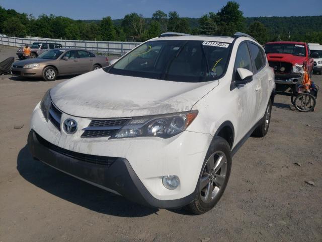 Photo 2 from auction – 2015 TOYOTA RAV4 XLE with VIN JTMWFREV1FD070142