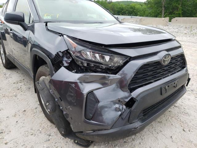 Photo 9 from auction – 2020 TOYOTA RAV4 LE with VIN JTMF1RFV1LD052054