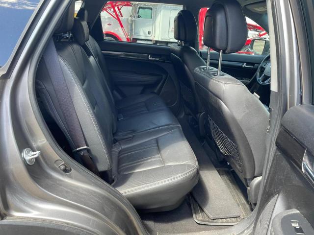 Photo 6 from auction – 2013 KIA SORENTO EX with VIN 5XYKUDA61DG393319