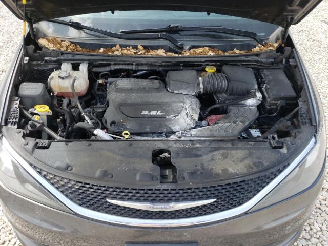 Photo 7 from auction – 2017 CHRYSLER PACIFICA T with VIN 2C4RC1DG2HR502019