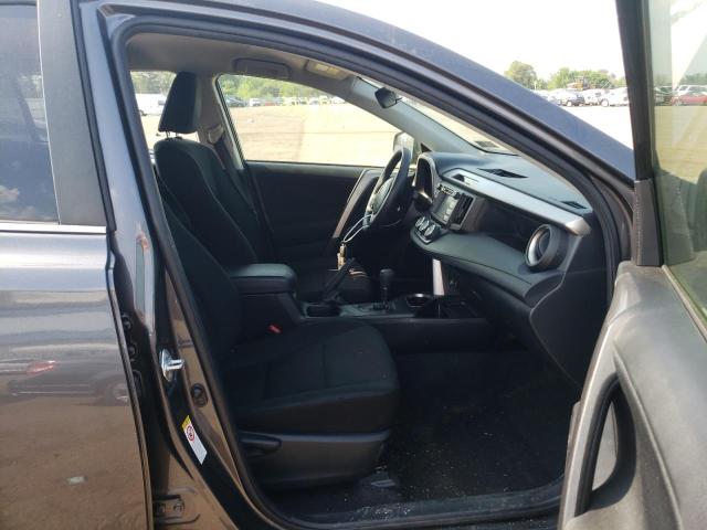 Photo 5 from auction – 2017 TOYOTA RAV4 LE with VIN JTMBFREV8HD200452