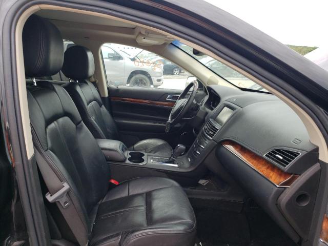 Photo 5 from auction – 2015 LINCOLN MKT with VIN 2LMHJ5AT0FBL04040
