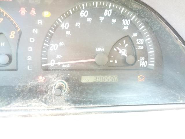 Photo 8 from auction – 2004 TOYOTA CAMRY LE with VIN 4T1BF32K44U081649