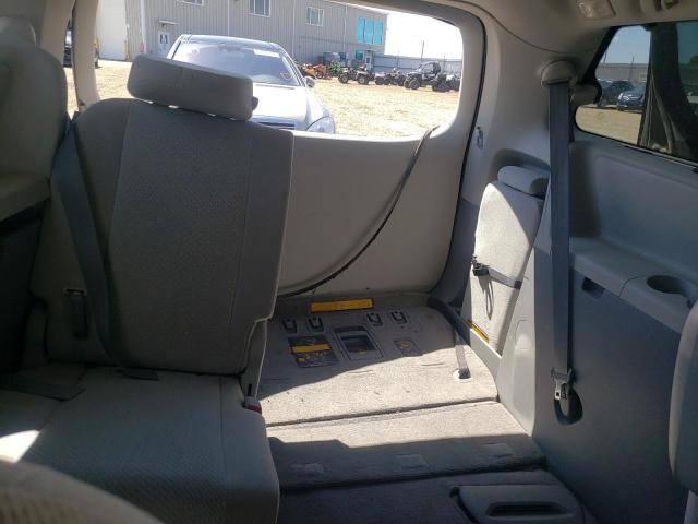 Photo 9 from auction – 2011 TOYOTA SIENNA LE with VIN 5TDKK3DC2BS102697