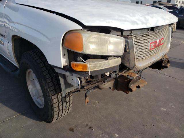 Photo 9 from auction – 2004 GMC YUKON with VIN 1GKEC13V34J133978