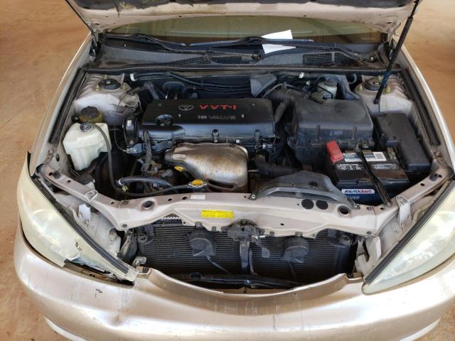 Photo 7 from auction – 2004 TOYOTA CAMRY LE with VIN 4T1BE32KX4U929892