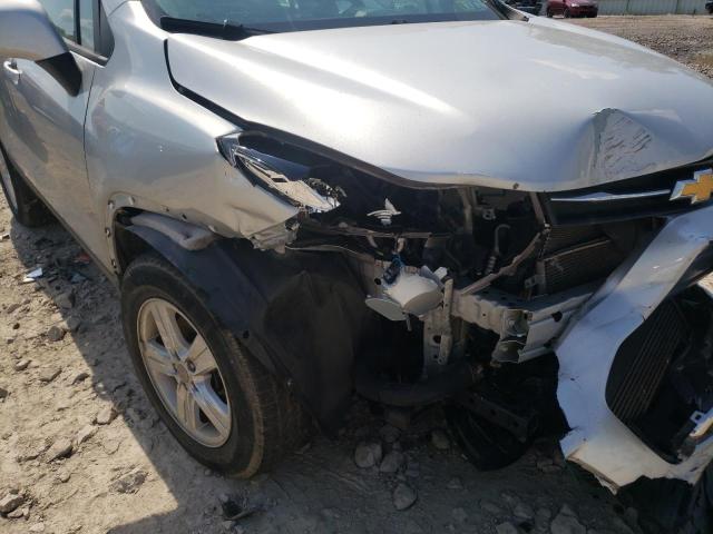 Photo 9 from auction – 2017 CHEVROLET TRAX LS with VIN 3GNCJNSB9HL202914