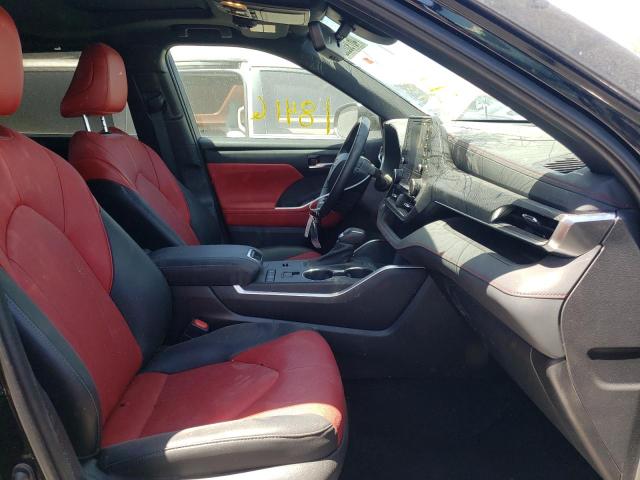 Photo 5 from auction – 2021 TOYOTA HIGHLANDER with VIN 5TDLZRAH0MS048175