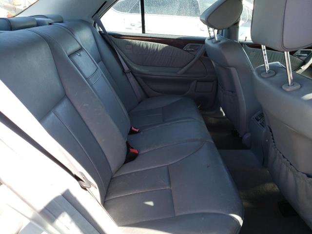 Photo 6 from auction – 2000 MERCEDES-BENZ E 320 with VIN WDBJF65J7YB094738