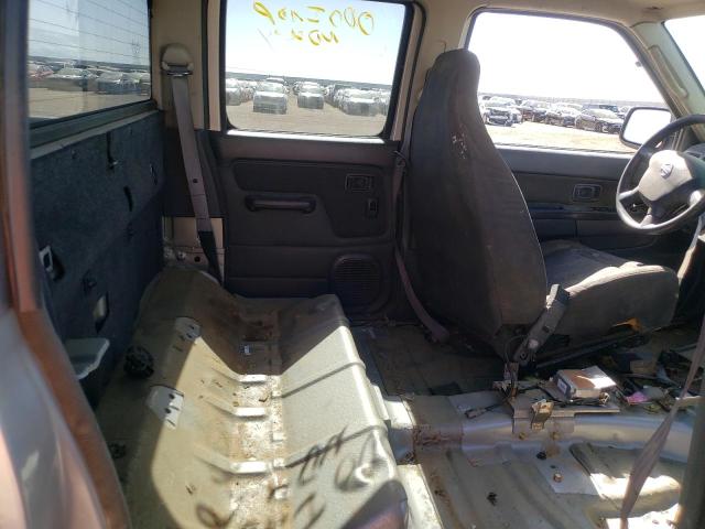 Photo 6 from auction – 2002 NISSAN FRONTIER C with VIN 1N6ED29Y72C359570