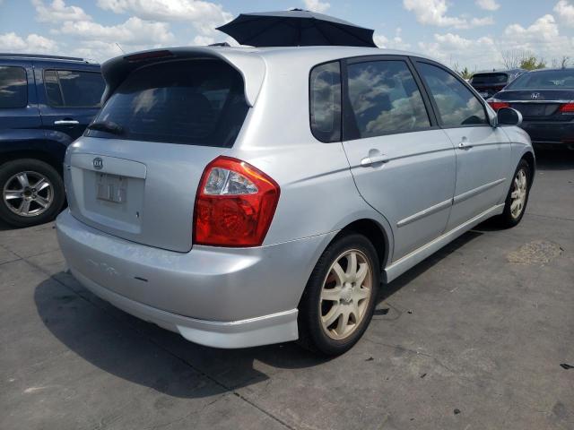 Photo 4 from auction – 2006 KIA SPECTRA5 with VIN KNAFE161665226358