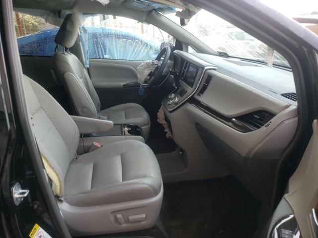 Photo 5 from auction – 2017 TOYOTA SIENNA XLE with VIN 5TDYZ3DC5HS786160