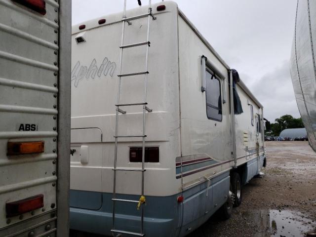 Photo 4 from auction – 1997 DOLP MOTORHOME with VIN 3FCMF53GXVJA25533