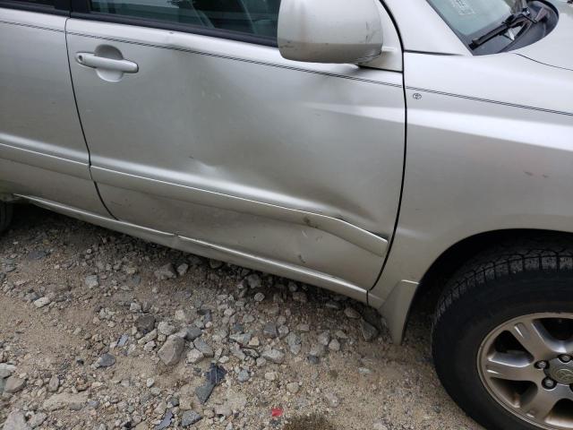 Photo 9 from auction – 2005 TOYOTA HIGHLANDER with VIN JTEEP21A750120496