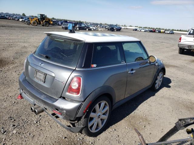 Photo 4 from auction – 2009 MINI COOPER SPO with VIN WMWMF735X9TT97127