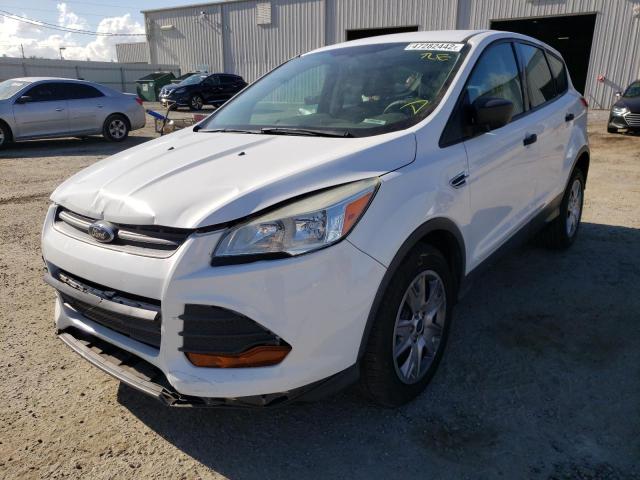 Photo 2 from auction – 2013 FORD ESCAPE S with VIN 1FMCU0F71DUB68665