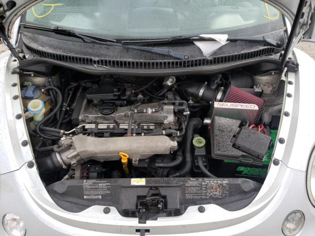 Photo 7 from auction – 2003 VOLKSWAGEN NEW BEETLE with VIN 3VWFE21C53M406810