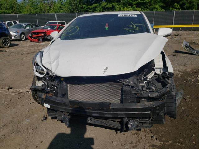 Photo 9 from auction – 2016 HYUNDAI ELANTRA SE with VIN 5NPDH4AE4GH751983