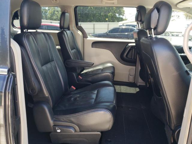 Photo 6 from auction – 2012 CHRYSLER TOWN & COU with VIN 2C4RC1BG9CR411602