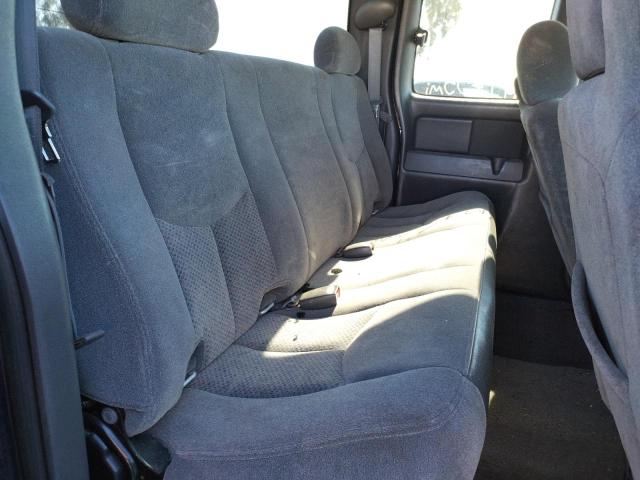 Photo 6 from auction – 2005 CHEVROLET silverado with VIN 2GCEC19VX51228066