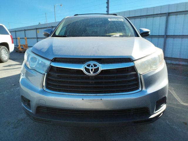 Photo 9 from auction – 2016 TOYOTA HIGHLANDER with VIN 5TDBKRFH6GS244330