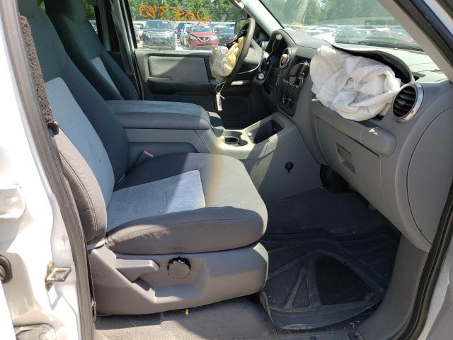 Zdjęcie 5 z aukcji – 2004 FORD EXPEDITION z VIN 1FMRU15W74LA45015