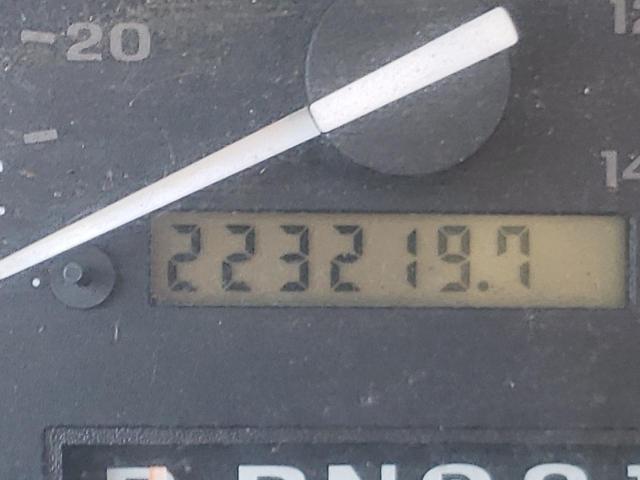 Photo 8 from auction – 1997 FORD F250 with VIN 1FTHW26G4VEB46641