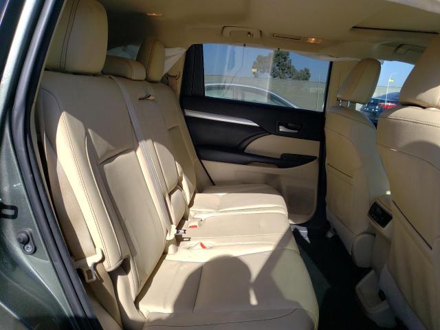 Photo 6 from auction – 2016 TOYOTA HIGHLANDER with VIN 5TDJKRFH0GS340241