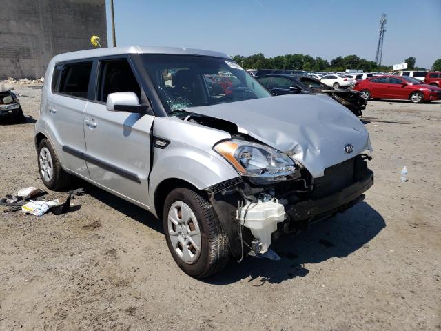 KIA SOUL 2013 with VIN KNDJT2A56D7493343 - Photo from auction