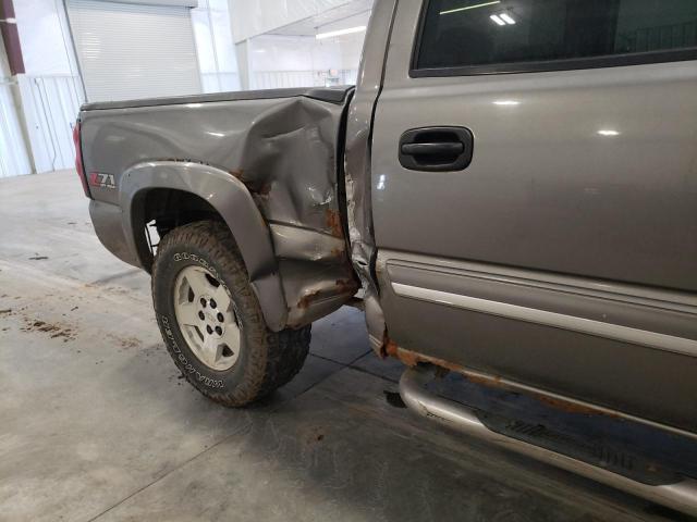 Photo 9 from auction – 2006 CHEVROLET SILVERADO with VIN 2GCEK13ZX61351852