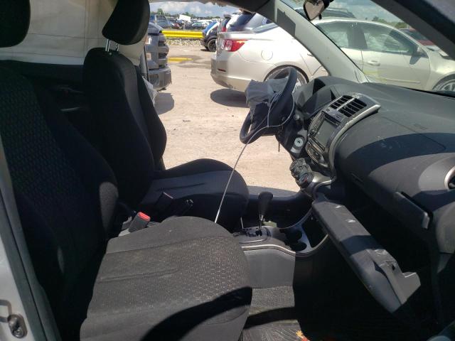 Photo 5 from auction – 2012 TOYOTA SCION XD with VIN JTKKU4B4XC1028853